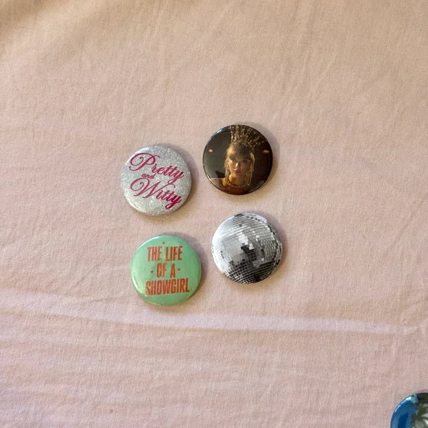 button pins - pack